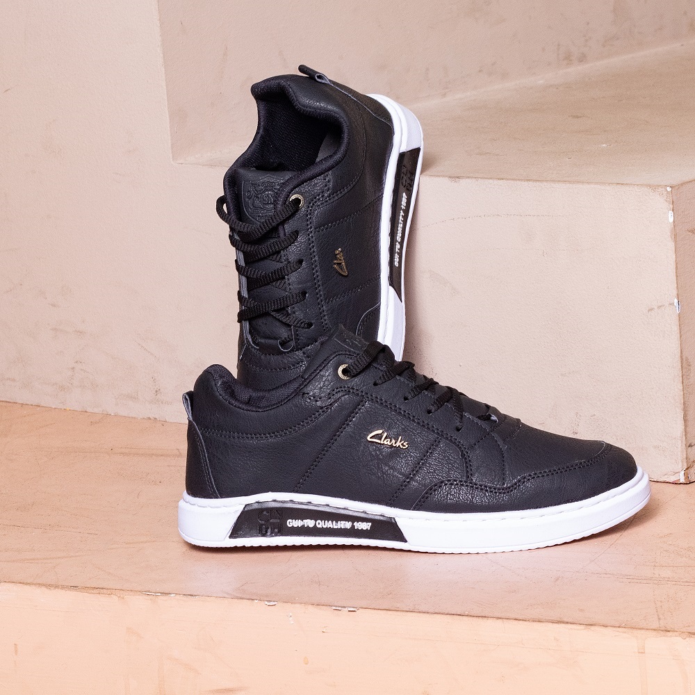 کفش اسپرت clarks مشکی